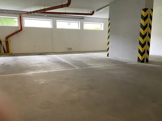 Prodej garážového stání, Brno, Říčanská, 12 m2