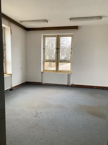 Pronájem kanceláře, Herálec, 200 m2