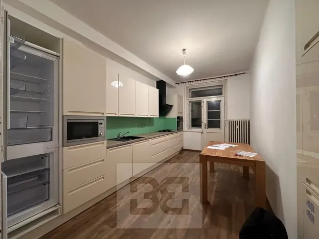 Pronájem bytu 3+1, Praha - Holešovice, Jankovcova, 103 m2
