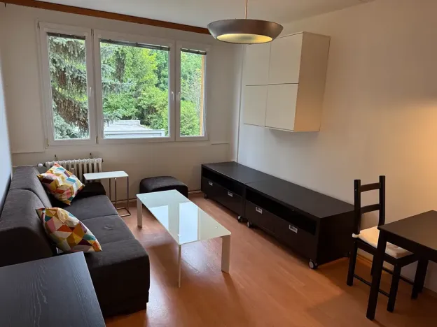 Pronájem bytu 2+kk, Praha - Střížkov, K lipám, 42 m2