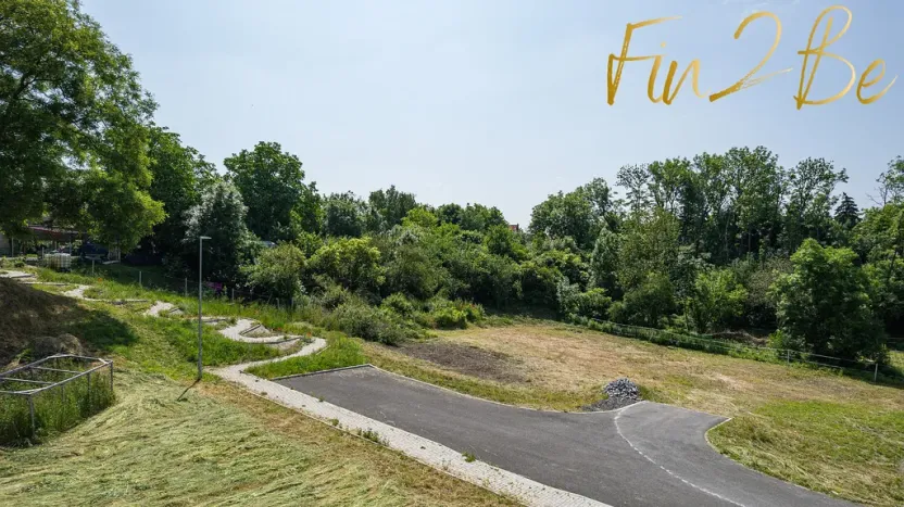 Prodej pozemku, Martiněves, 1360 m2