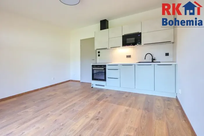 Pronájem bytu 2+kk, Přistoupim, 41 m2