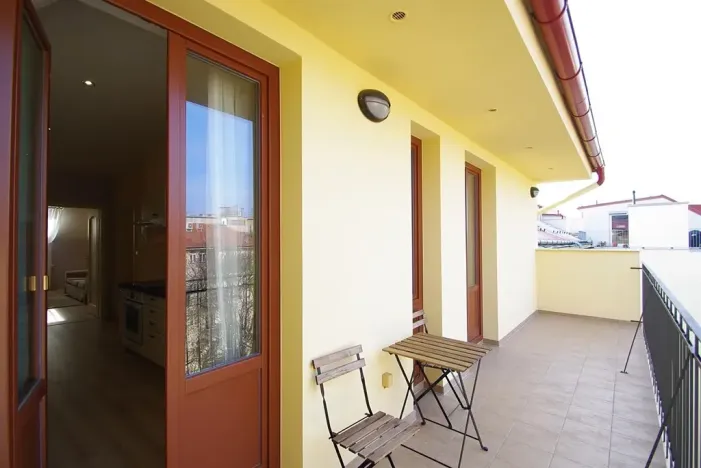 Pronájem bytu 3+1, Praha - Vinohrady, Máchova, 100 m2