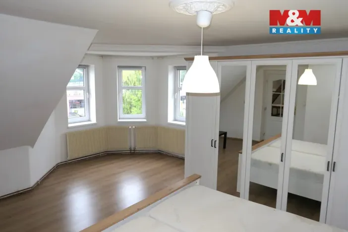 Pronájem bytu 3+1, Kladno - Kročehlavy, Wolkerova, 90 m2