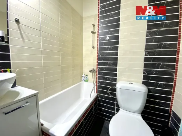 Pronájem bytu 1+1, Ostrava, U Hřiště, 46 m2