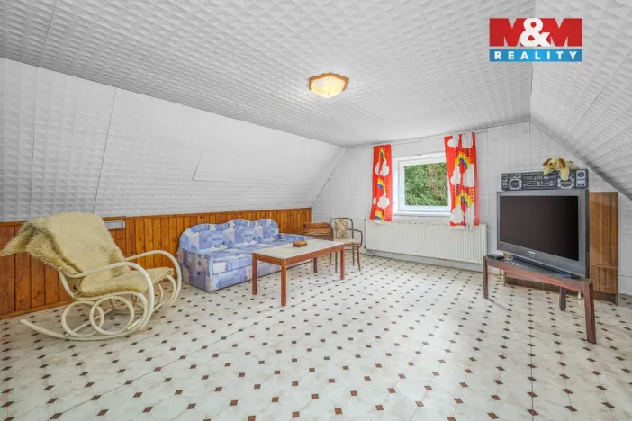 Prodej rodinného domu, Okřesaneč, 105 m2