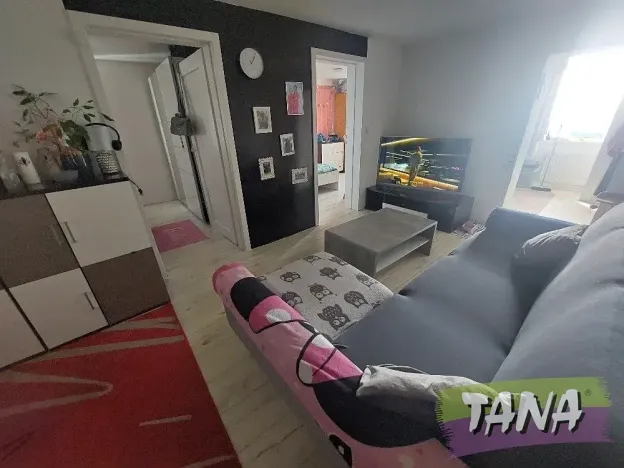 Prodej rodinného domu, Jenišovice, 225 m2