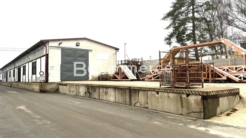 Pronájem skladu, Kuřim, 650 m2