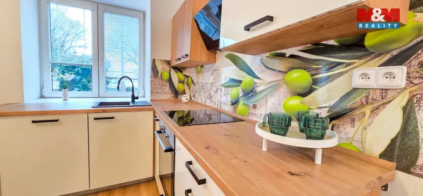 Pronájem bytu 2+kk, Heřmanův Městec, Masarykovo náměstí, 48 m2