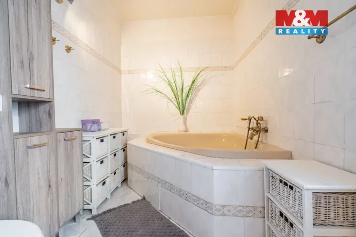 Prodej obchodního prostoru, Čížová - Zlivice, 206 m2