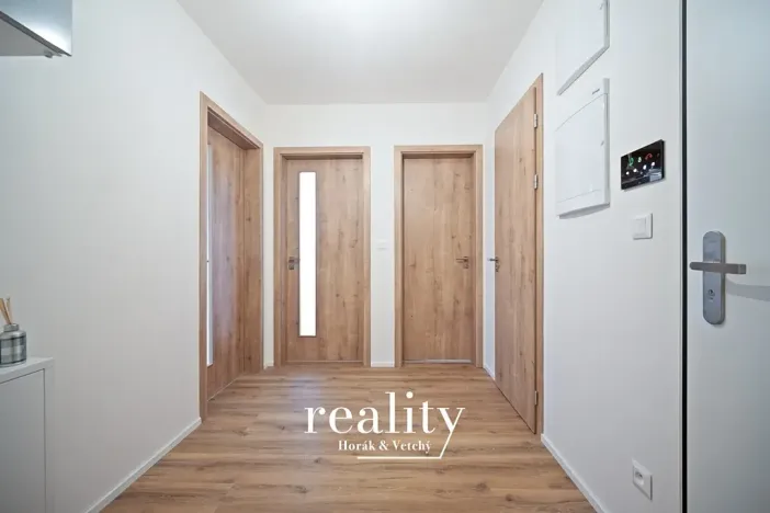 Pronájem bytu 3+kk, Brno, Komárovská, 64 m2