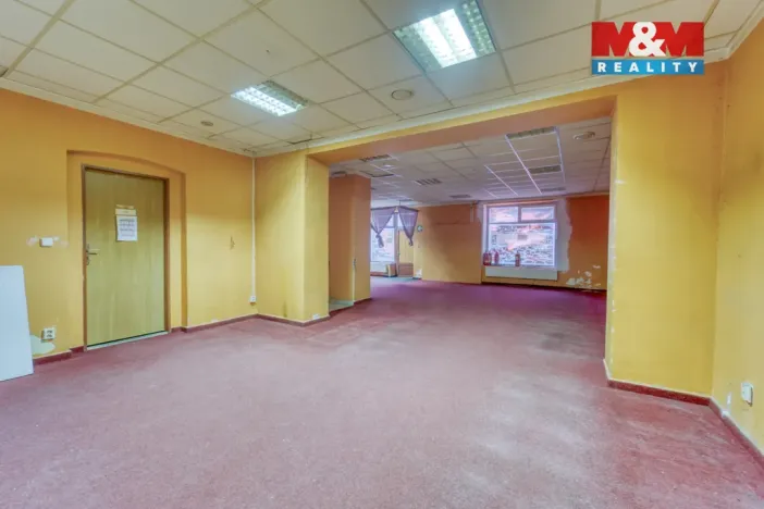 Pronájem obchodního prostoru, Plzeň - Východní Předměstí, Slovanská, 100 m2