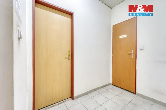 Pronájem obchodního prostoru, Plzeň - Východní Předměstí, Slovanská, 100 m2