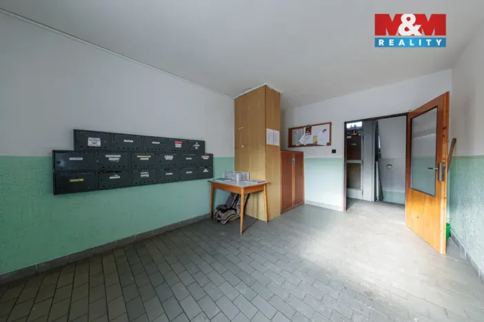 Pronájem bytu 1+1, Karlovy Vary, Konečná, 37 m2