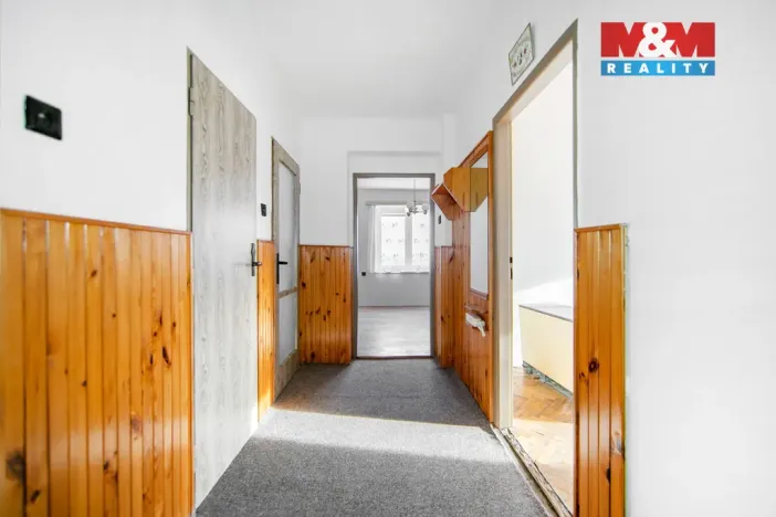 Prodej bytu 2+1, Čestice, 57 m2