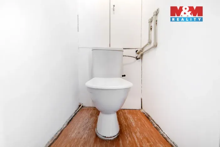 Prodej bytu 2+1, Čestice, 57 m2