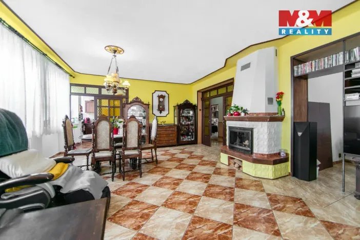 Prodej atypického bytu, Březová, Smetanova, 177 m2