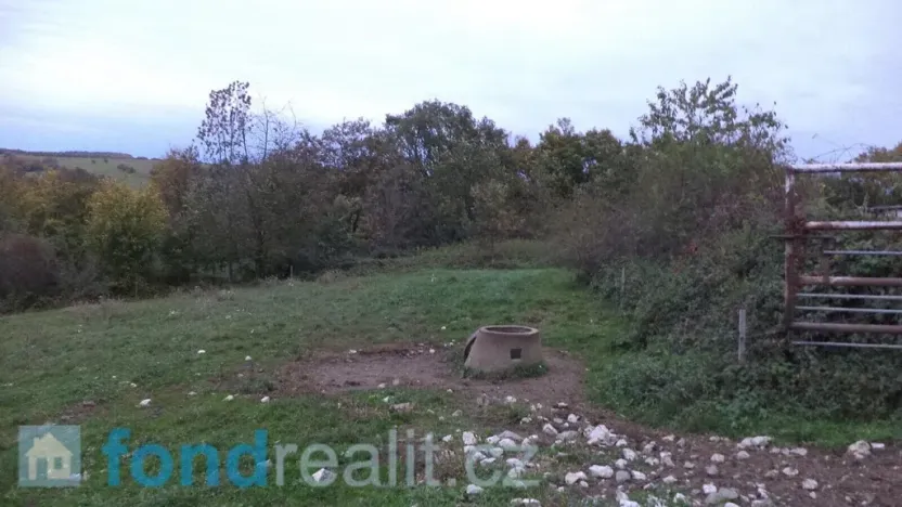 Prodej pozemku, Kelníky, 1707 m2