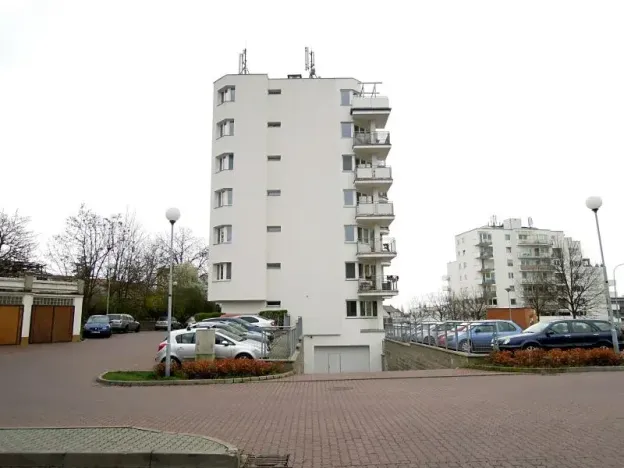 Pronájem bytu 1+kk, Brno, Banskobystrická, 38 m2