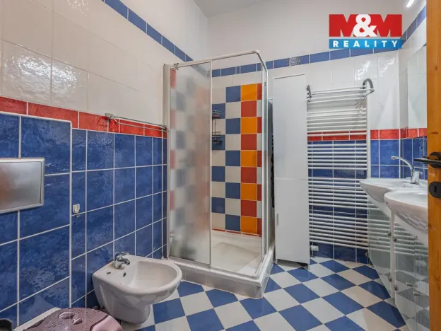 Prodej rodinného domu, Ctiboř, 285 m2