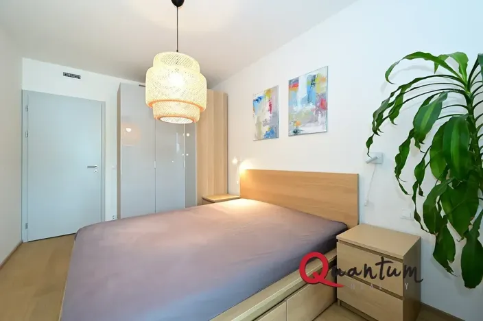 Prodej bytu 2+kk, Praha - Modřany, Vrátnická, 55 m2