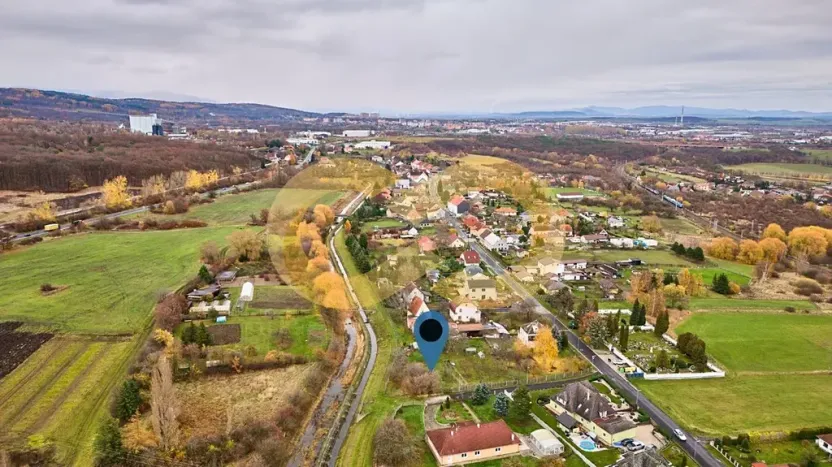 Prodej pozemku pro bydlení, Černovice, 901 m2