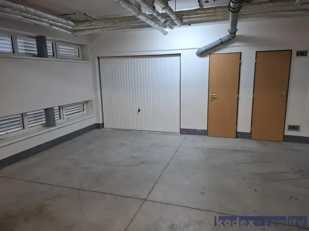 Prodej garáže, Hradec Králové, Rybova, 18 m2