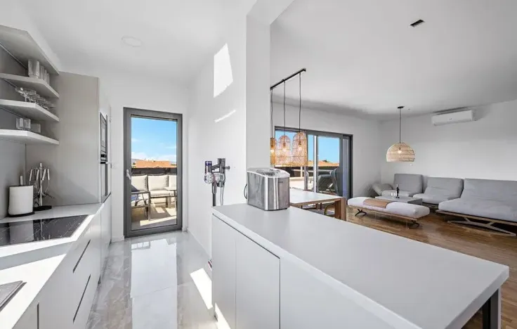 Prodej bytu 4+kk, Vodice, Chorvatsko, 80 m2