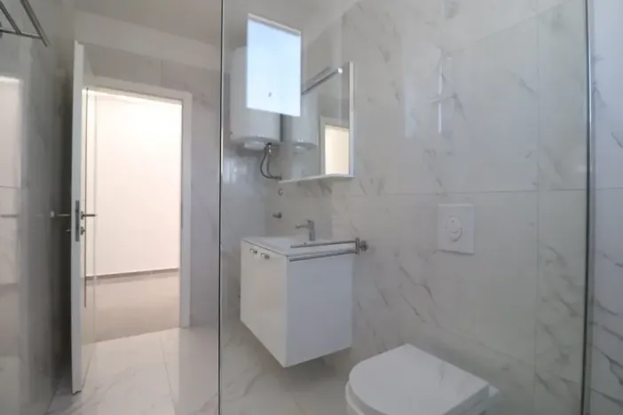 Prodej bytu 3+kk, Tribunj, Chorvatsko, 75 m2