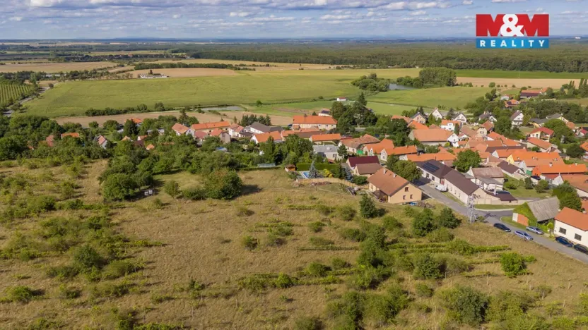 Prodej pozemku pro bydlení, Chrást, 637 m2