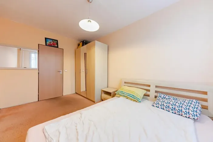 Pronájem bytu 2+kk, Praha - Kobylisy, Rajmonova, 55 m2