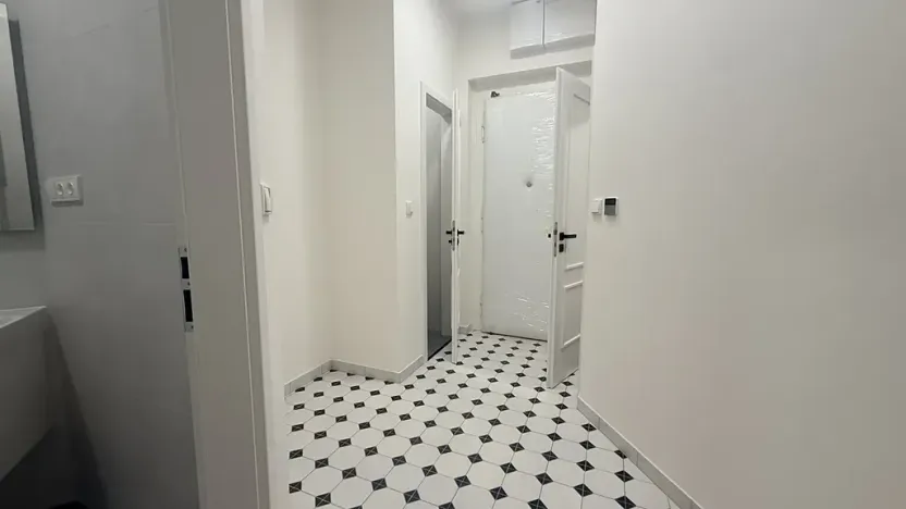 Pronájem bytu 2+kk, Praha - Vršovice, Žitomírská, 60 m2