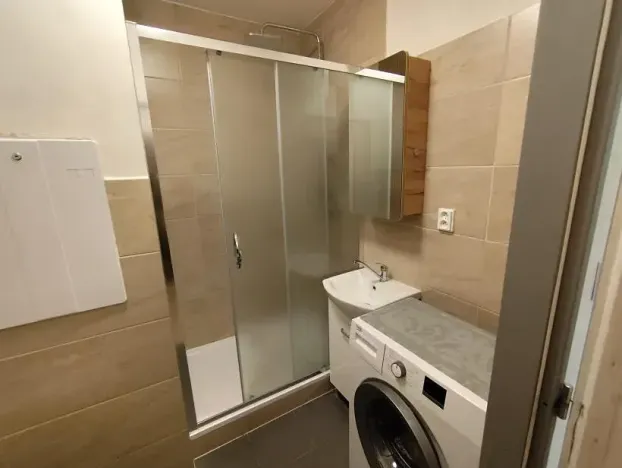 Pronájem bytu 2+kk, Mělník, Sportovní, 48 m2