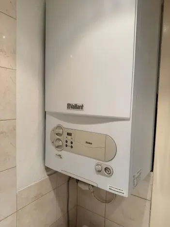 Pronájem bytu 2+kk, Praha - Břevnov, Bělohorská, 54 m2