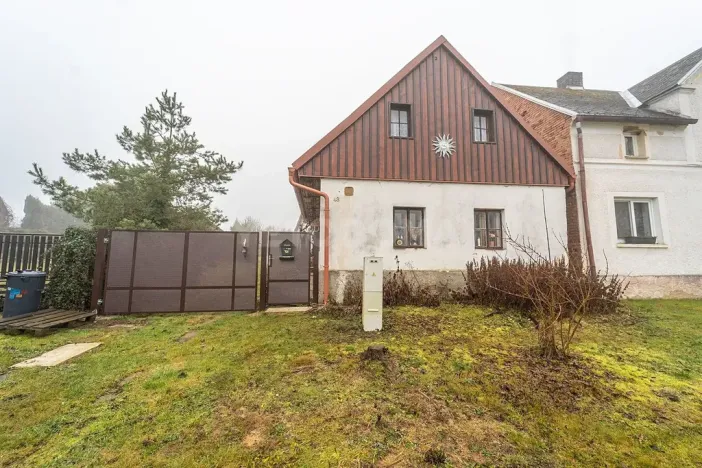 Prodej rodinného domu, Ostrov u Bezdružic, 90 m2