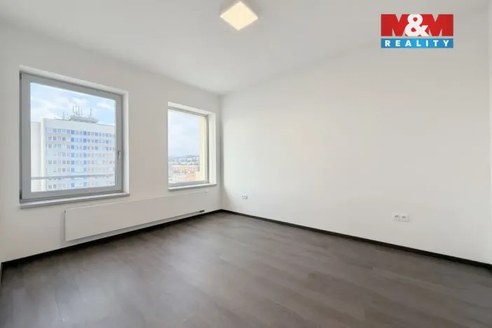 Pronájem bytu 2+kk, Zlín, Lorencova, 59 m2