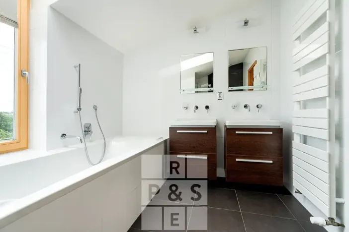 Prodej bytu 4+kk, Průhonice, Uhříněveská, 134 m2