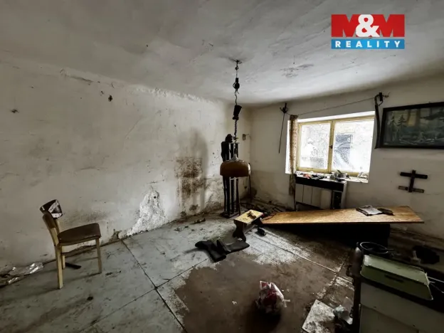 Prodej rodinného domu, Praha - Petrovice, Hertzova, 41 m2