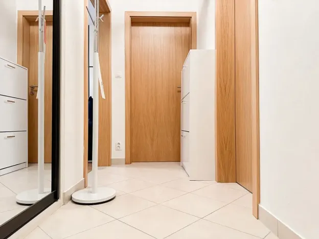 Prodej bytu 2+kk, Praha - Horní Měcholupy, Modenská, 54 m2