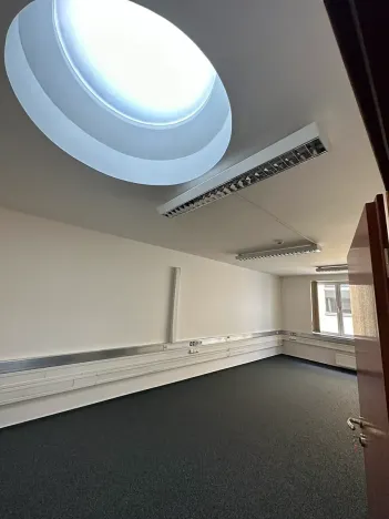 Pronájem kanceláře, Praha - Nové Město, Truhlářská, 20 m2