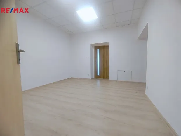 Pronájem bytu 2+kk, Ostrava - Mariánské Hory, U Vodojemu, 88 m2