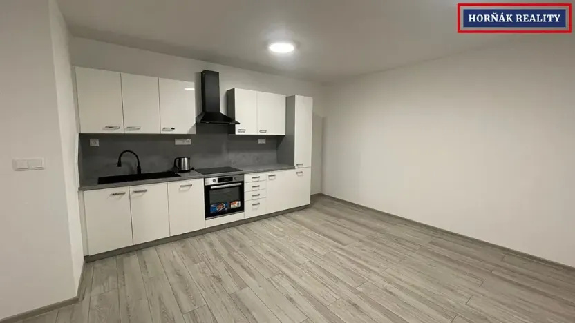 Pronájem bytu 2+kk, Kučerov, 48 m2