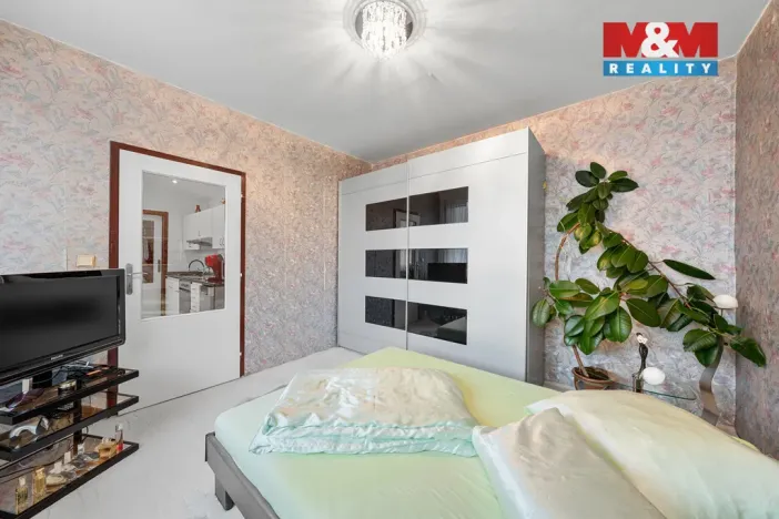 Prodej bytu 3+1, Ústí nad Labem - Mojžíř, Peškova, 66 m2