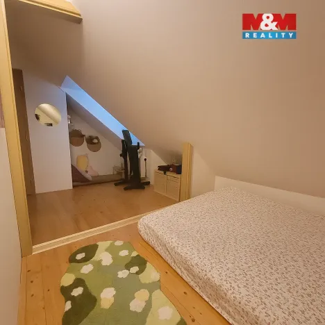 Prodej bytu 4+kk, Praha - Újezd nad Lesy, Rohožnická, 97 m2