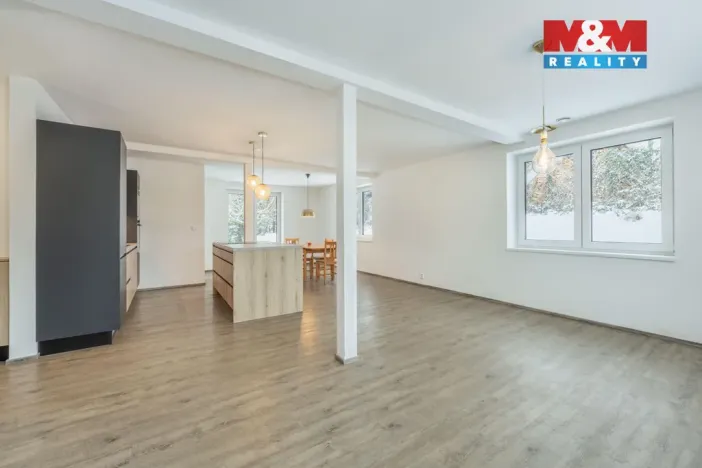 Prodej rodinného domu, Zbuzany, U Menhiru III, 150 m2