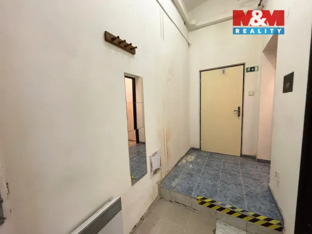 Prodej obchodního prostoru, Praha - Libeň, Sokolovská, 144 m2