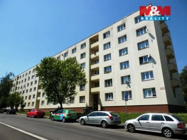 Pronájem bytu 1+1, Cheb, U Stadionu, 41 m2