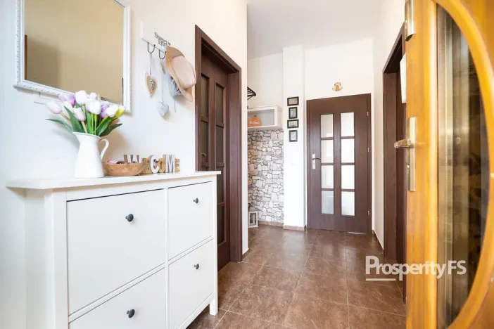 Prodej rodinného domu, Stehelčeves, V. Poláka, 132 m2