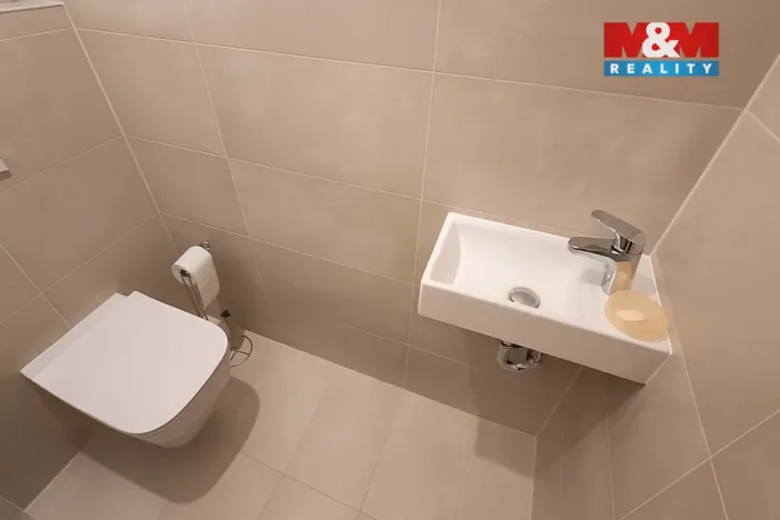 Pronájem bytu 3+kk, Liberec - Liberec XII-Staré Pavlovice, Polní, 71 m2