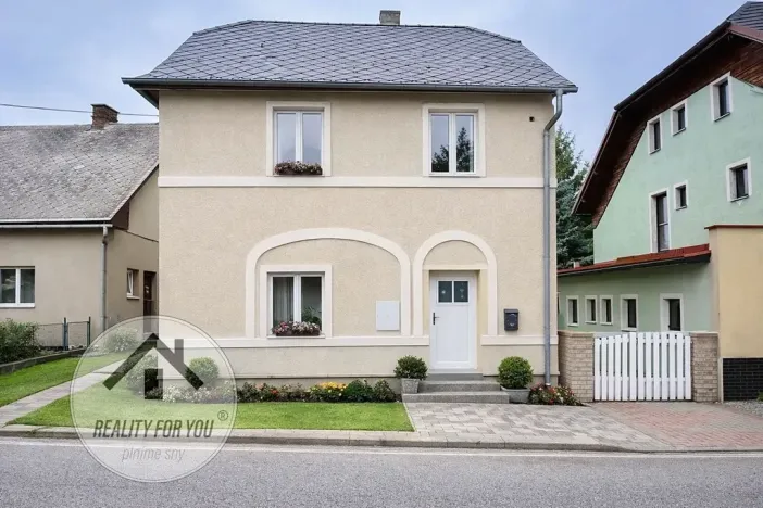 Prodej rodinného domu, Chuchelna, 145 m2